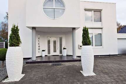 Haus Oldenburg Drielaker-Moor - 4 Zimmer, 199 m&sup2;, 739.000&euro; | Angebot:27408082