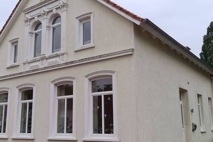 Haus Varel Varel - 8 Zimmer, 237 m&sup2;, 385.000&euro; | Angebot:25689867