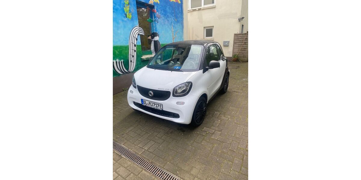 Smart ForTwo 111.000 km 6.200 &euro; Oldenburg 26135