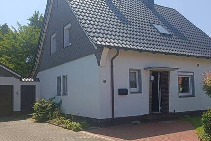 Haus Varel - 4 Zimmer, 121 m&sup2;, 248.000&euro; | Angebot:25728878