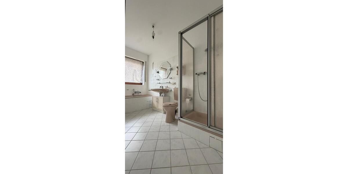 Erdgeschoßwohnung Delmenhorst Deichhorst - 3 Zimmer, 89 m&sup2;, 179.000&euro; | Angebot:26931283