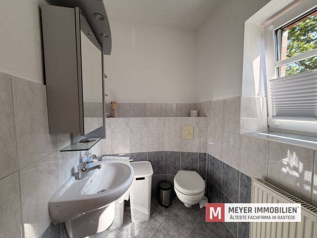 Etagenwohnung Oldenburg Ofenerdiek - 4 Zimmer, 109 m&sup2;, 1.700&euro; | Angebot:26909450