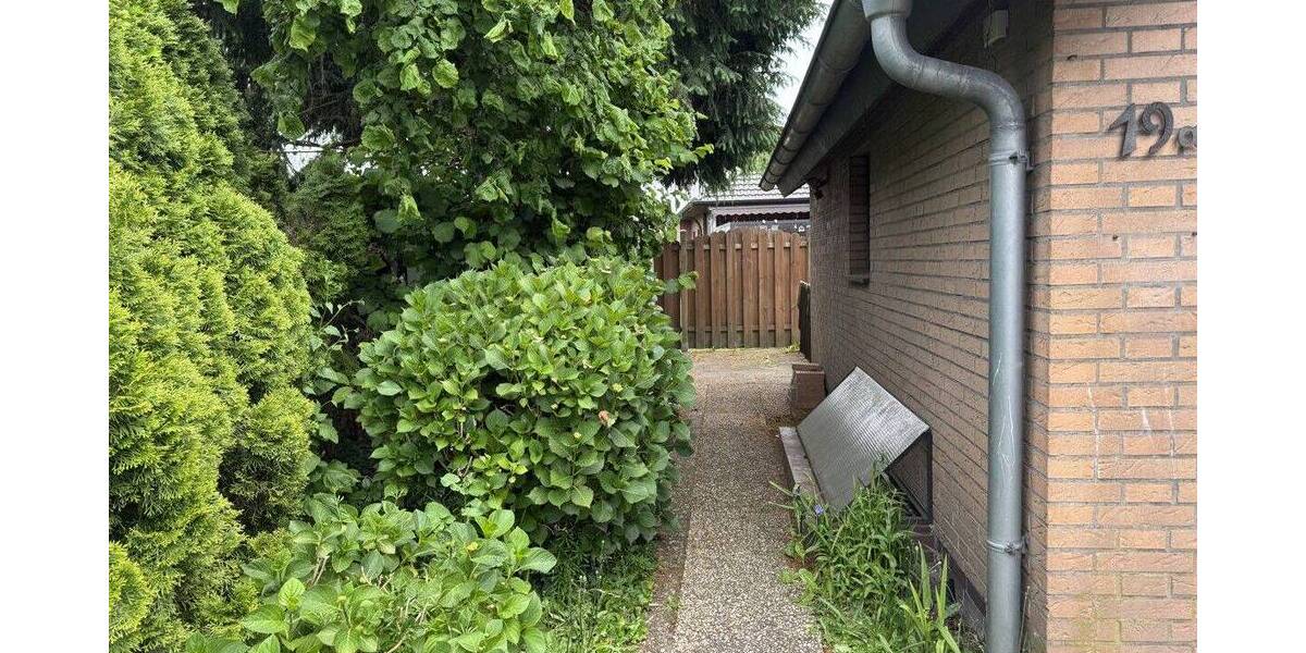 Einfamilienhaus Wiefelstede - 7 Zimmer, 151 m&sup2;, 329.000&euro; | Angebot:26815888