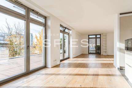 Wohnung zum Kaufen in Oldenburg 925.000 € 181.77 m² 3.5 zimmer