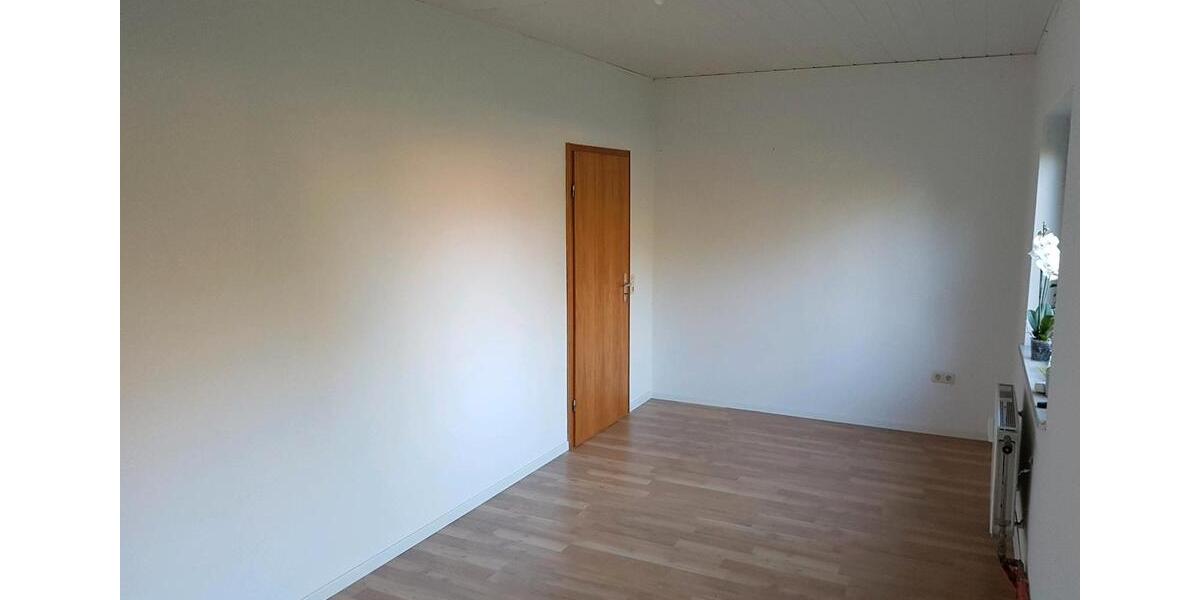 Mehrfamilienhaus, Wohnhaus Berne - 9 Zimmer, 193 m&sup2;, 450.000&euro; | Angebot:27120536