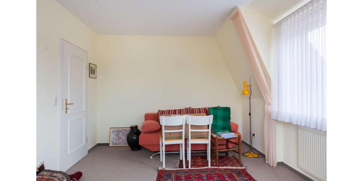 Dachgeschoßwohnung Bad Zwischenahn - 3.5 Zimmer, 127 m&sup2;, 1.200&euro; | Angebot:25783968