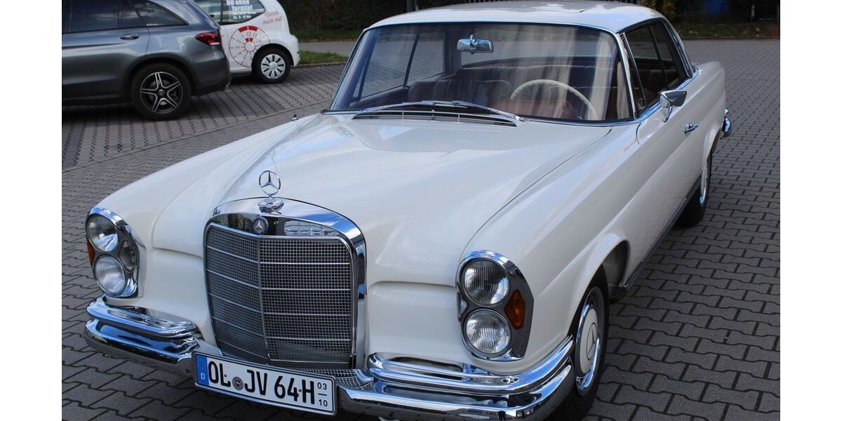 Mercedes-Benz 220 186.000 km 47.500 € Ganderkesee 27777