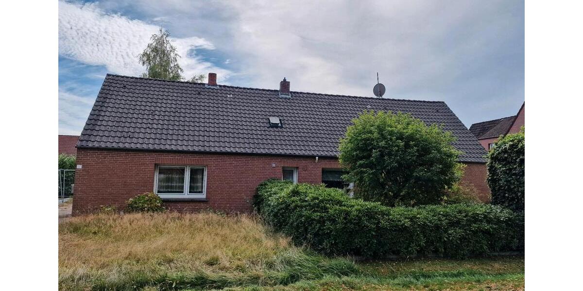 Einfamilienhaus Oldenburg Alexandersfeld - 6 Zimmer, 200 m&sup2;, 400.000&euro; | Angebot:27269879