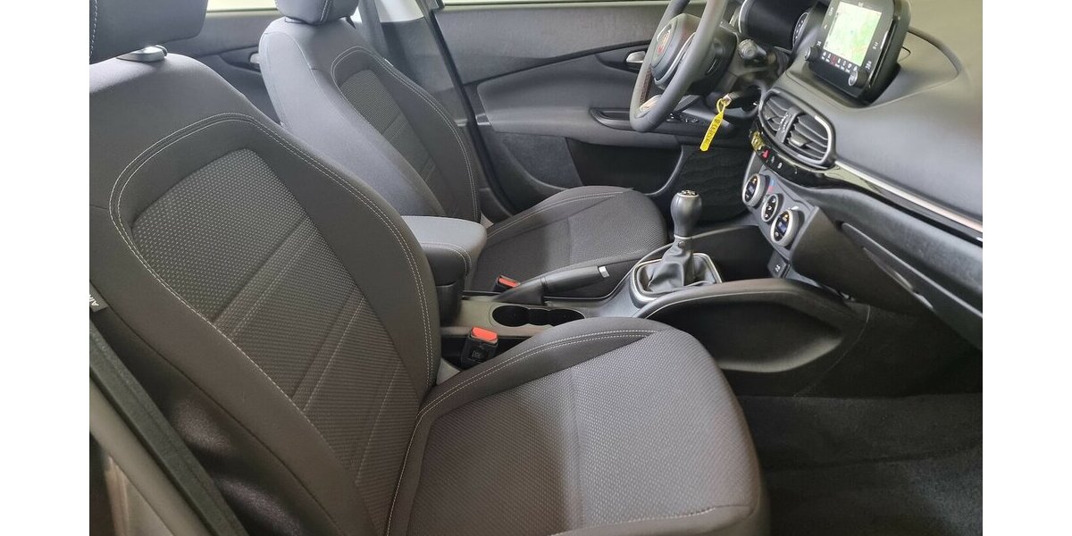 Fiat Tipo CityLife LED APP Navi Klima Kamera Tempomat 42.900 km 14.990 &euro; Garrel 49681