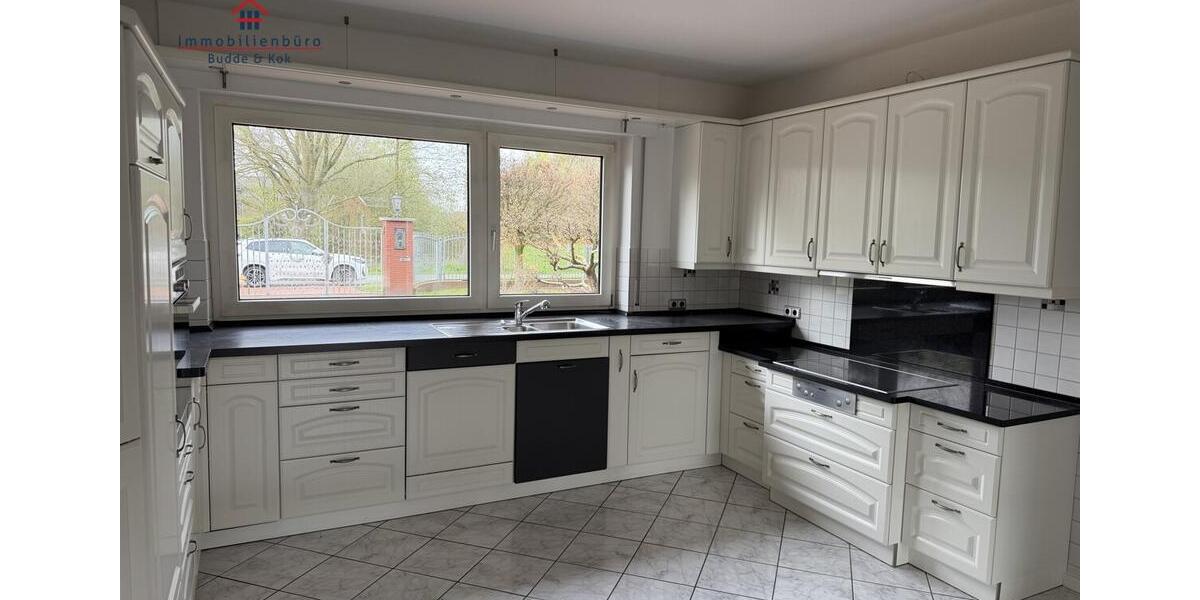 Doppelhaushälfte Friesoythe - 7 Zimmer, 233 m&sup2;, 1.500&euro; | Angebot:26247200