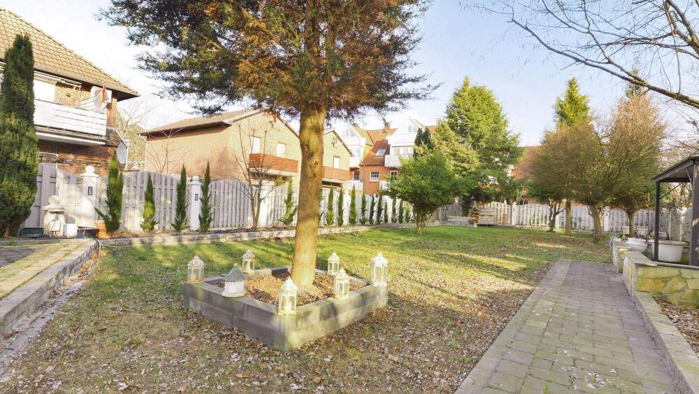 Mehrfamilienhaus, Wohnhaus Delmenhorst Deichhorst - 9 Zimmer, 295 m&sup2;, 689.000&euro; | Angebot:25864948
