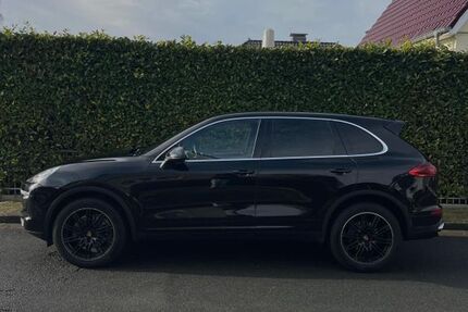 Porsche Cayenne 128.563 km 33.990 &euro; Oldenburg 26123