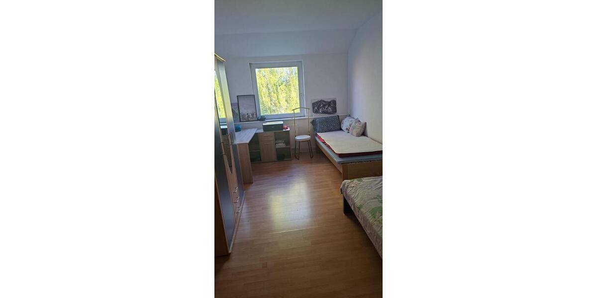 Etagenwohnung Berne - 3 Zimmer, 111 m&sup2;, 930&euro; | Angebot:25883600