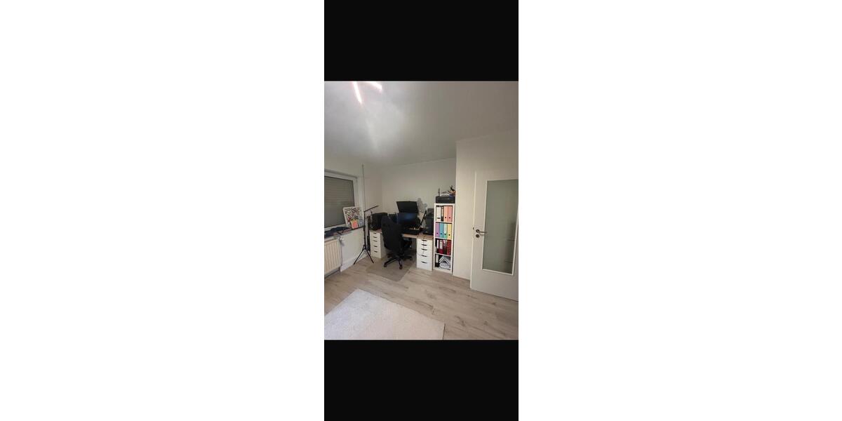 Erdgeschoßwohnung Delmenhorst - 3 Zimmer, 75 m&sup2;, 900&euro; | Angebot:26224099