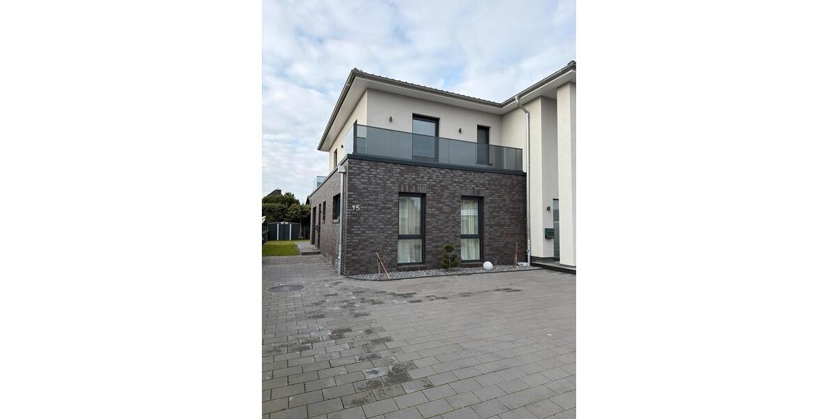 Exklusive Neubauwohnung im Reihenhaus-Stil 3 zimmer