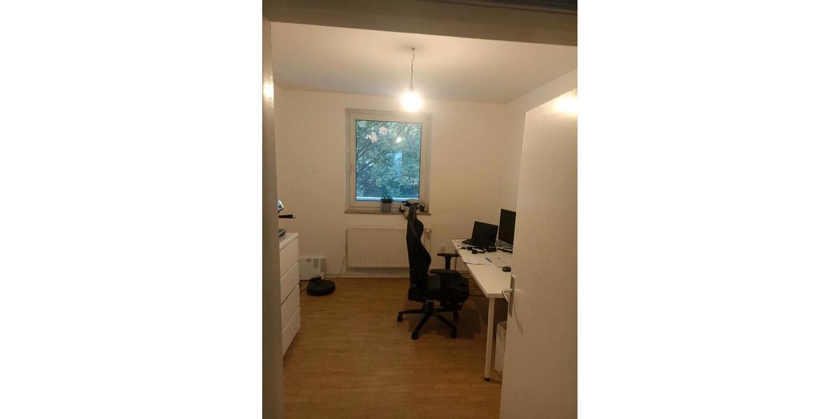 Etagenwohnung Oldenburg Eversten - 3 Zimmer, 90 m&sup2;, 1.000&euro; | Angebot:26457992