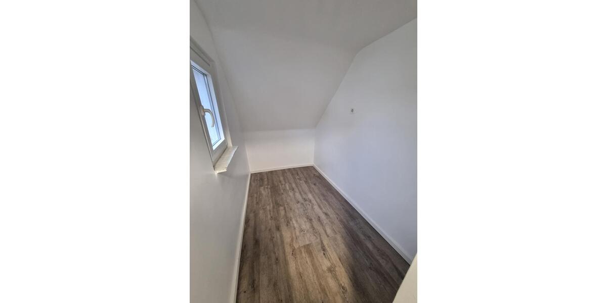 Einfamilienhaus Oldenburg Alexandersfeld - 4 Zimmer, 107 m&sup2;, 370.000&euro; | Angebot:27280837