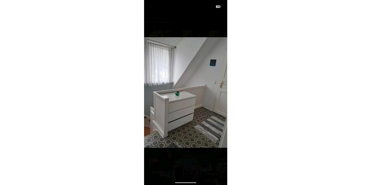 Etagenwohnung Oldenburg Etzhorn - 6 Zimmer, 106 m&sup2;, 610&euro; | Angebot:26652727