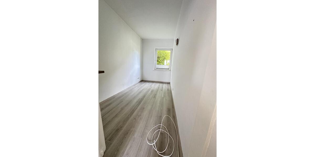 Mehrfamilienhaus, Wohnhaus Oldenburg Drielaker-Moor - 8 Zimmer, 160 m&sup2;, 445.000&euro; | Angebot:26409081