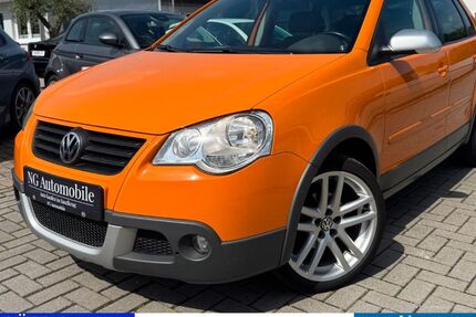 VW Polo 121.504 km 5.490 &euro; Hatten 26209