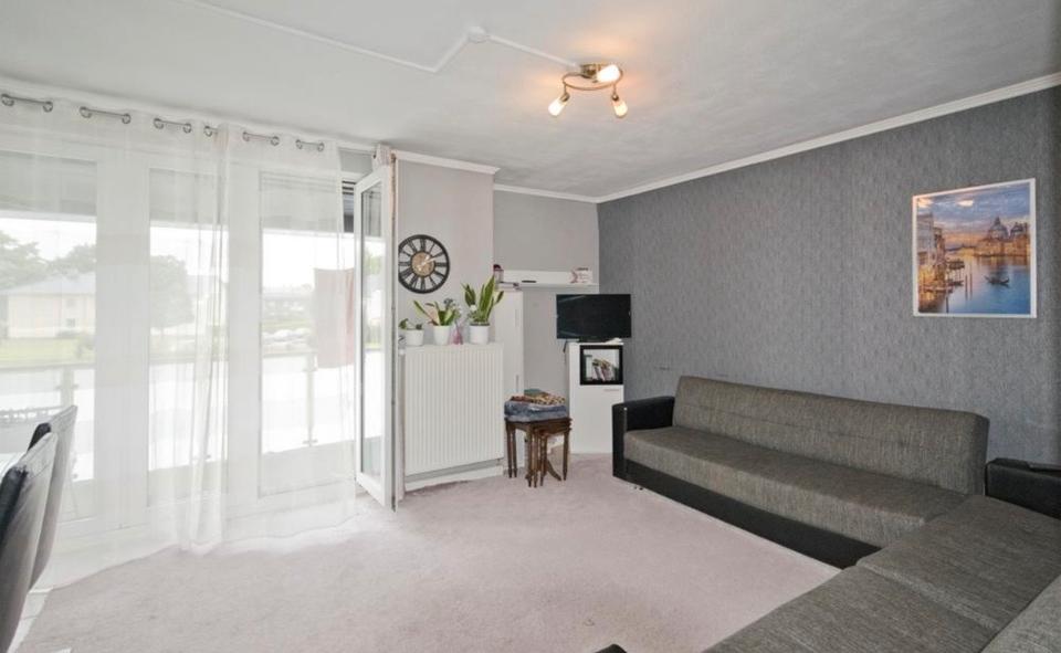 Etagenwohnung Großenkneten - 3 Zimmer, 70 m&sup2;, 800&euro; | Angebot:26375704