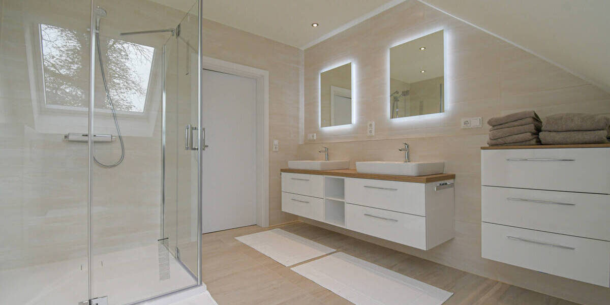 Etagenwohnung Edewecht - 3 Zimmer, 81 m&sup2;, 1.000&euro; | Angebot:26093005