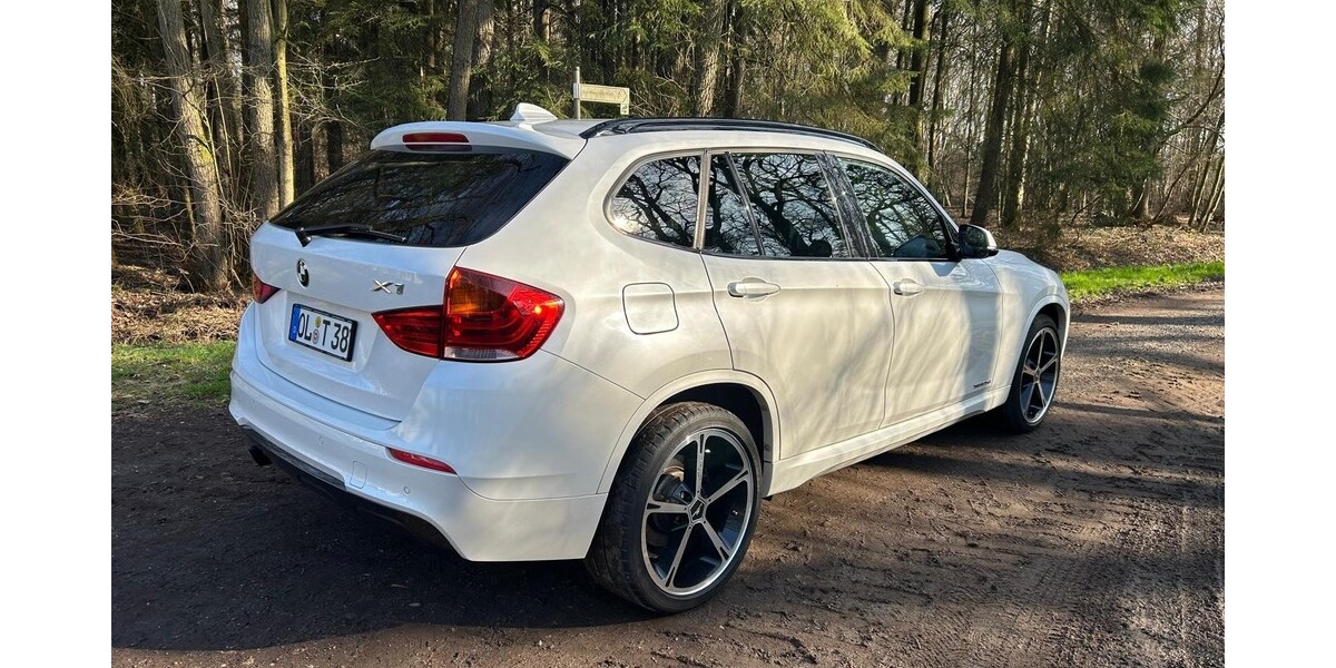 BMW X1 156.781 km 11.750 &euro; Ganderkesee 27777