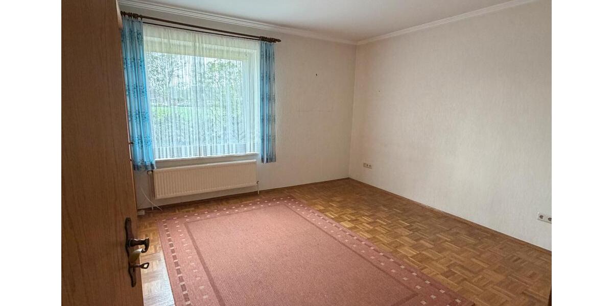 Erdgeschoßwohnung Wiefelstede - 3 Zimmer, 112 m&sup2;, 980&euro; | Angebot:26348243