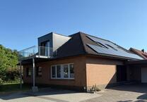 Ein-Zweifamilienhaus in zentraler Lage von Wiefelstede