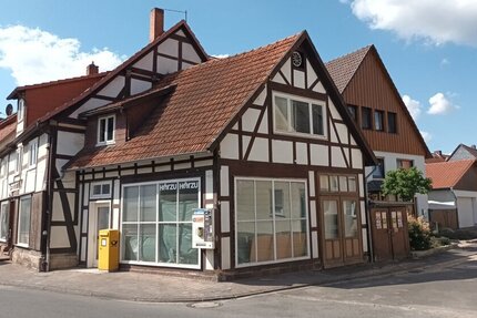 Wesertal-OT, Zweifamilienhaus + Gewerbe