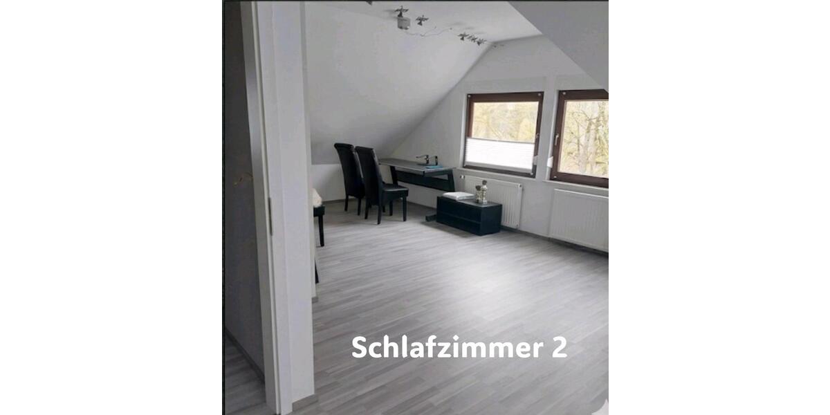 Dachgeschoßwohnung Wardenburg - 3 Zimmer, 140 m&sup2;, 850&euro; | Angebot:26153000