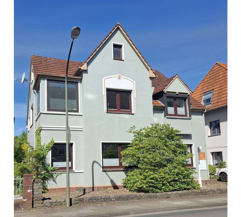 Haus zum Kaufen in Brake 225.000 € 190 m²