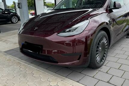 Tesla Model Y 48.200 km 32.700 &euro; Friesoythe 26169