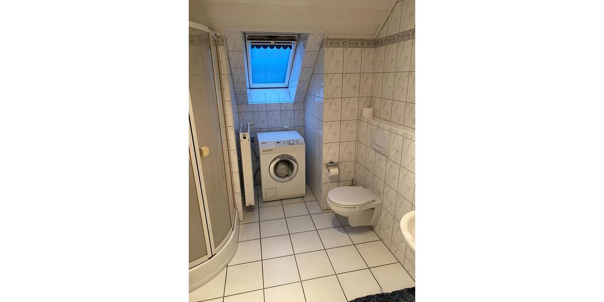 Dachgeschoßwohnung Varel - 3 Zimmer, 101 m&sup2;, 800&euro; | Angebot:25172482