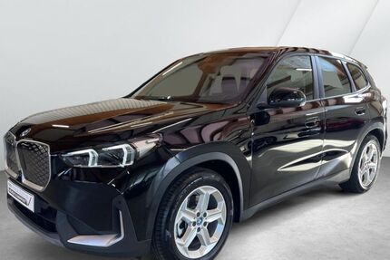 BMW iX1 15.709 km 43.900 € Bremen 28757