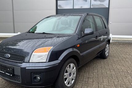 Ford Fusion 167.800 km 2.499 &euro; Ganderkesse 27777
