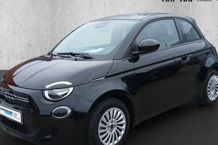 Fiat 500e 17.867 km 13.990 € Oldenburg 26135