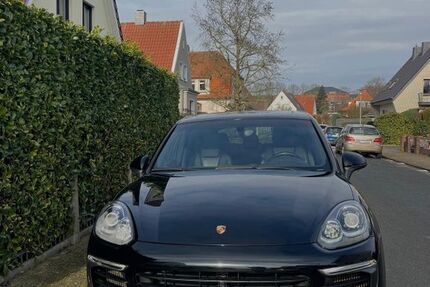 Porsche Cayenne 123.000 km 35.600 &euro; Oldenburg 26123