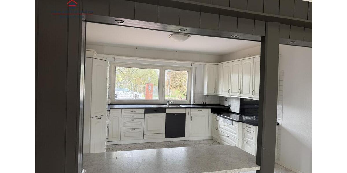 Doppelhaushälfte Friesoythe - 7 Zimmer, 233 m&sup2;, 1.500&euro; | Angebot:26247200