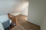 Dachgeschoßwohnung Rastede - 2.5 Zimmer, 120 m&sup2;, 1.200&euro; | Angebot:24572991