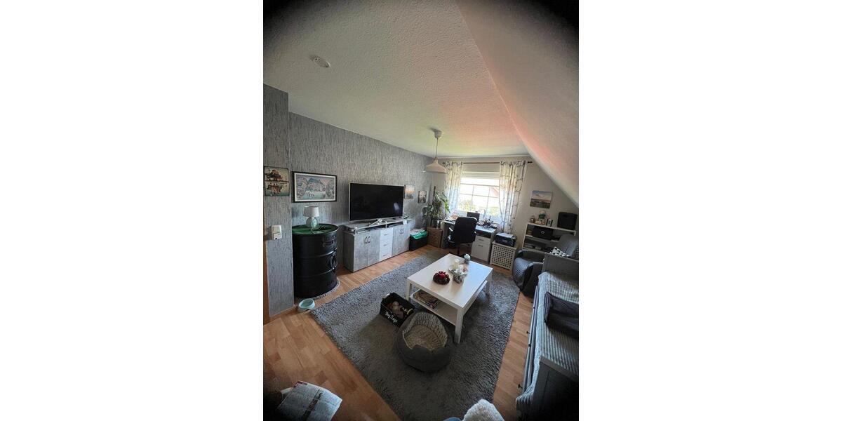 Dachgeschoßwohnung Westerstede - 3 Zimmer, 108 m&sup2;, 750&euro; | Angebot:24710773