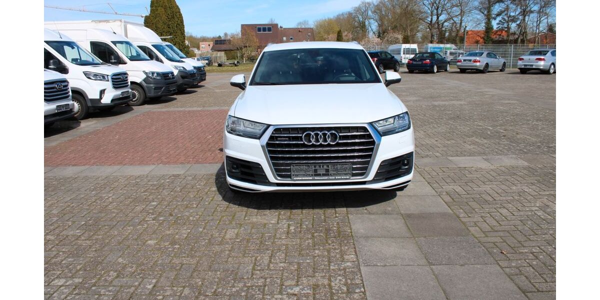 Audi Q7 171.190 km 24.900 &euro; Wiefelstede 26215