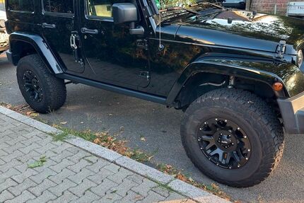 Jeep Wrangler 93.653 km 48.999 &euro; Oldenburg 26129
