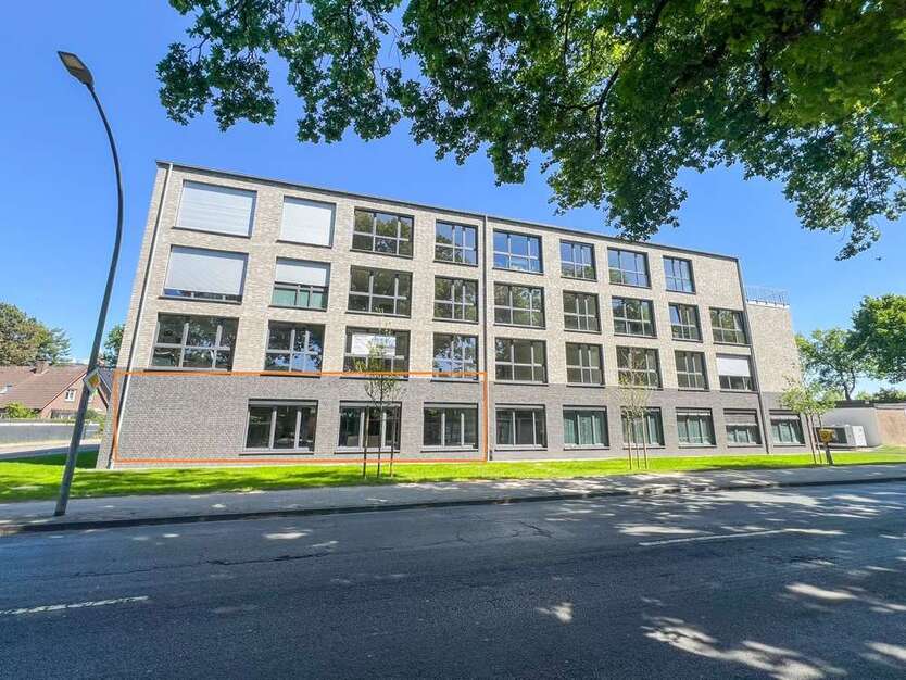 Büro in Oldenburg (Oldenburg) Kreyenbrück 2.069,38 € 165.55 m²