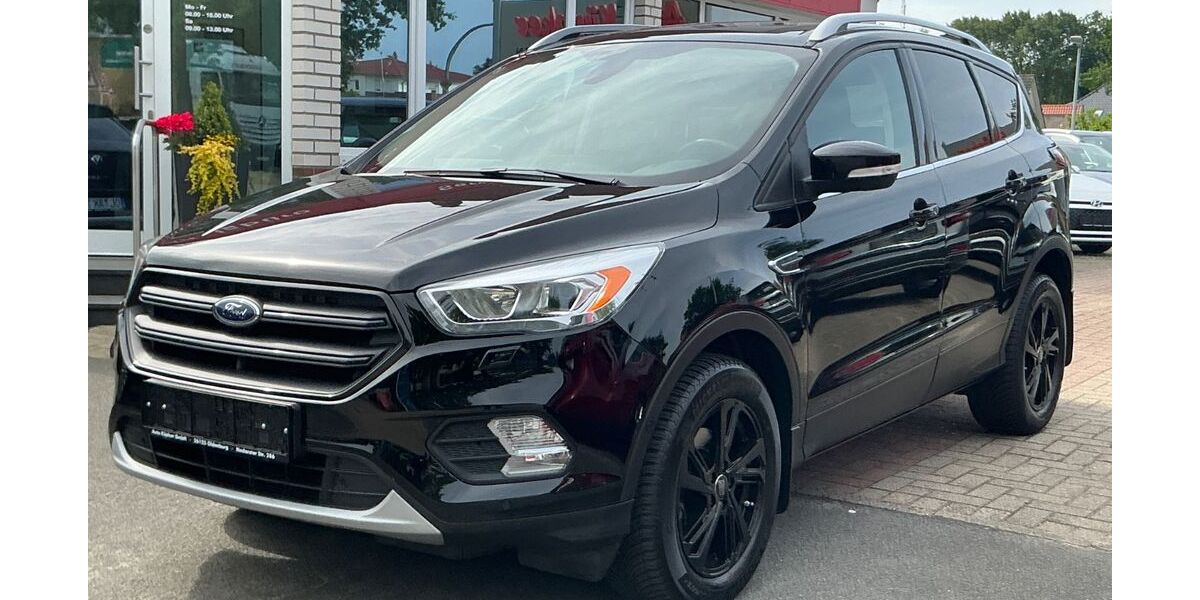 Ford Kuga 84.704 km 12.700 &euro; Oldenburg 26125