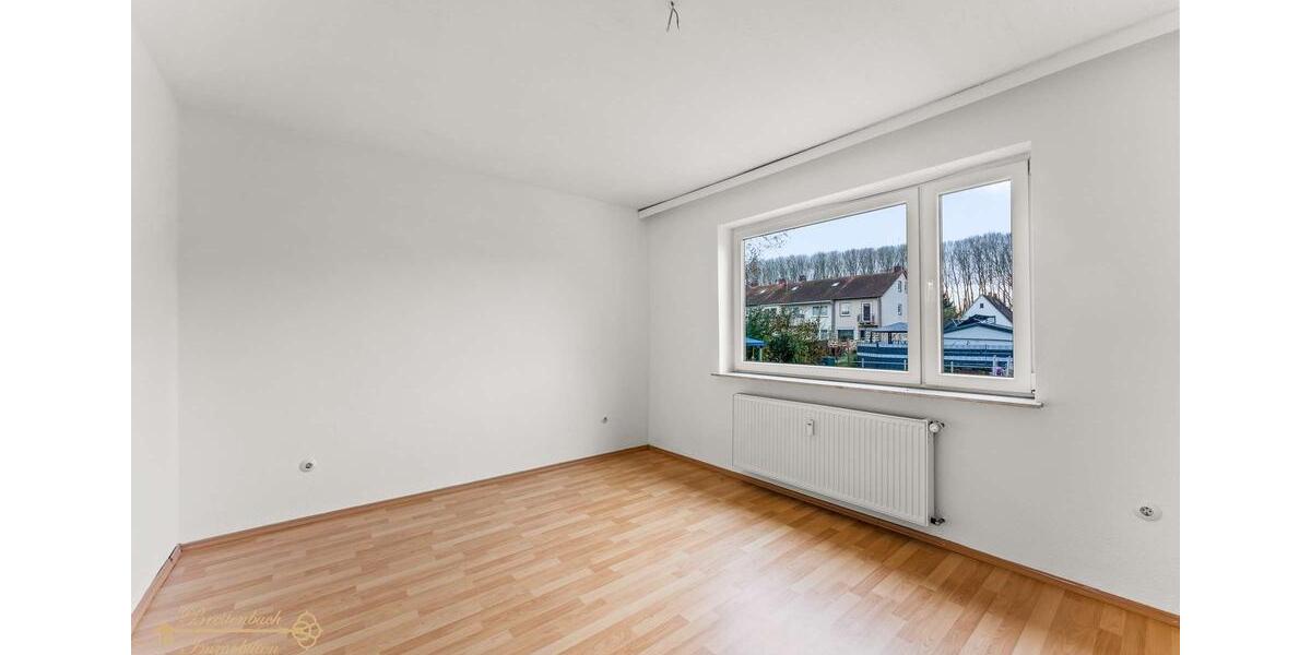 Reihenhaus Elsfleth - 6 Zimmer, 141 m&sup2;, 1.300&euro; | Angebot:25901050