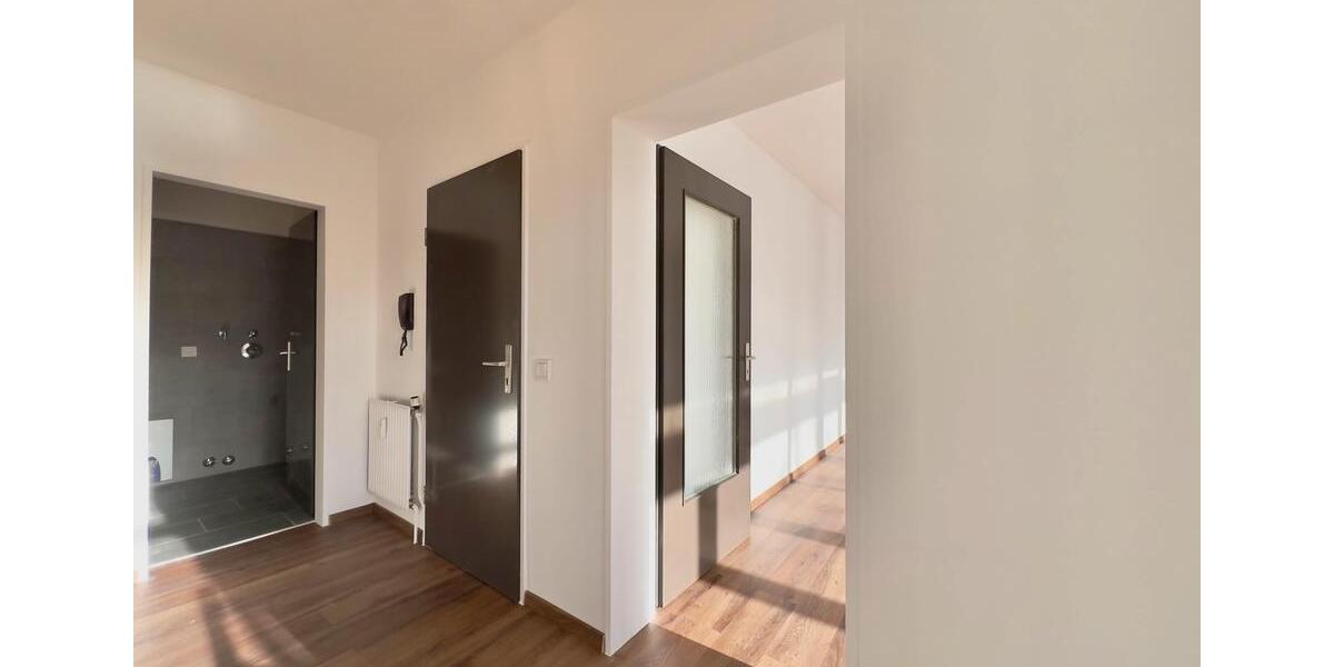 Hochparterre Delmenhorst - 2 Zimmer, 62 m&sup2;, 175.000&euro; | Angebot:25923213