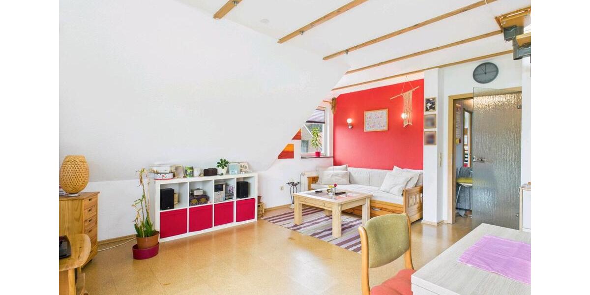 Dachgeschoßwohnung Westerstede - 2.5 Zimmer, 63 m&sup2;, 820&euro; | Angebot:25173489