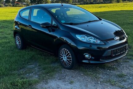Ford Fiesta 181.000 km 3.000 &euro; Oldenburg 26131