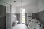 Erdgeschoßwohnung Oldenburg Bürgeresch - 4 Zimmer, 155 m&sup2;, 1.950&euro; | Angebot:26594425